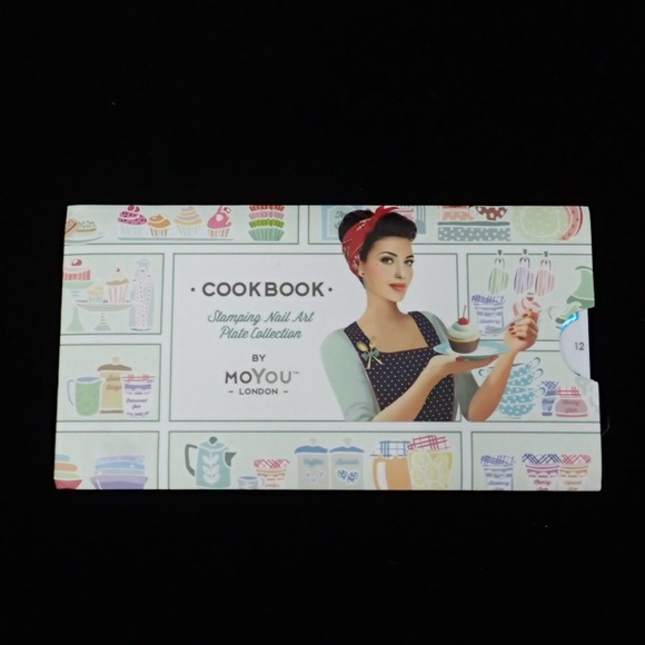 MoYou London Cookbook 12 Plate - New - Picture 1 of 3